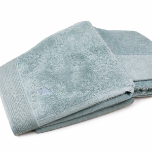 Premium Cotton Bath Towel – Soft, Absorbent & Quick Dry (Sea Green)