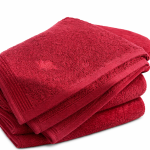Premium Cotton Bath Towel – Soft & Super Absorbent (Burgundy Red)